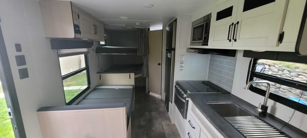 Amanda's Palomino Puma Travel Trailer