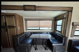 Milan & Jen’s Grand Design Reflection 28BH Fifth Wheel