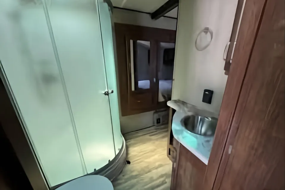 Milan & Jen’s Grand Design Reflection 28BH Fifth Wheel