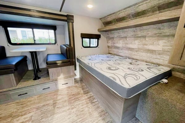 Nick's Keystone Springdale mini Travel Trailer