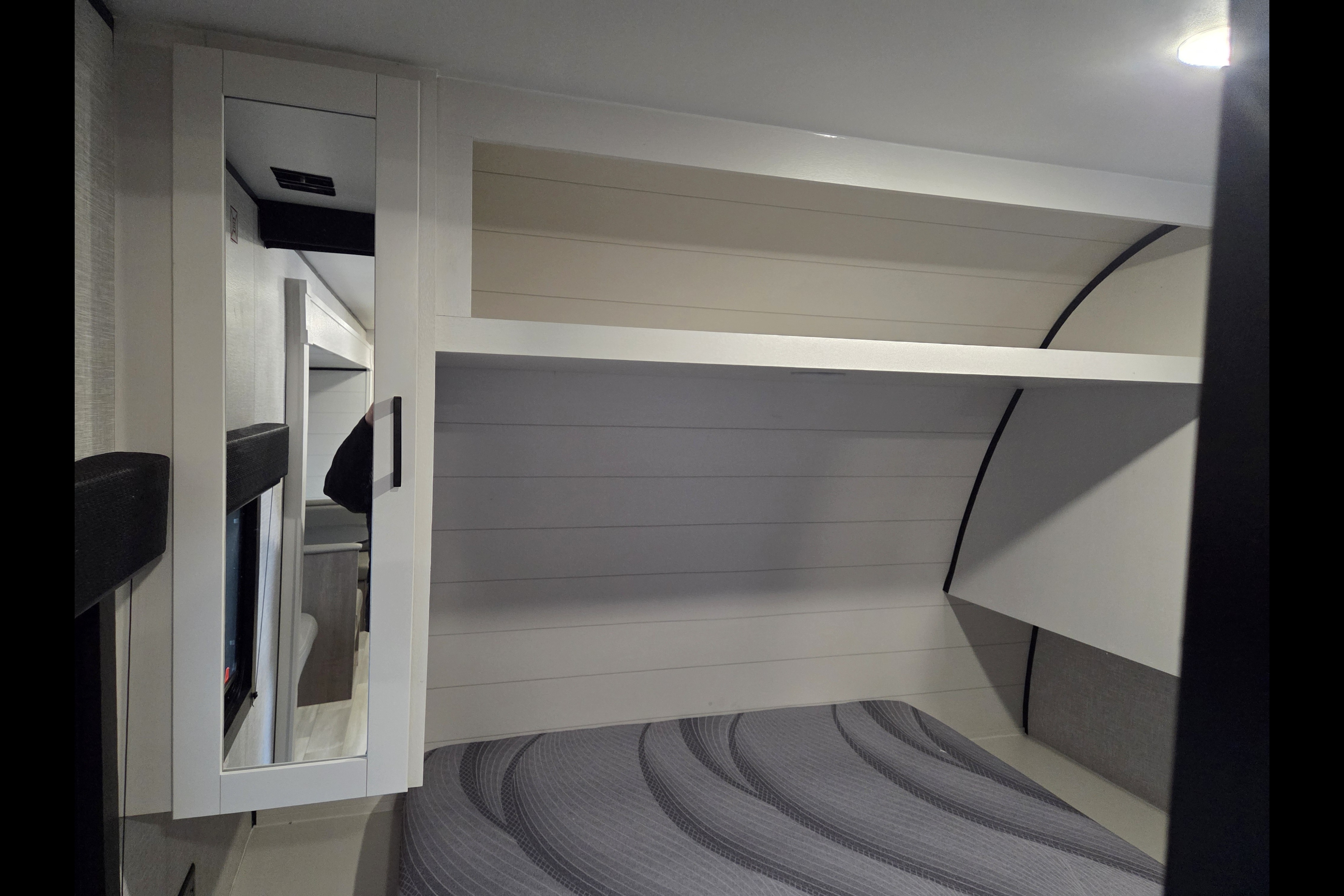 *Brand New* 2025 Open Range Conventional 26BHS *bunk beds*