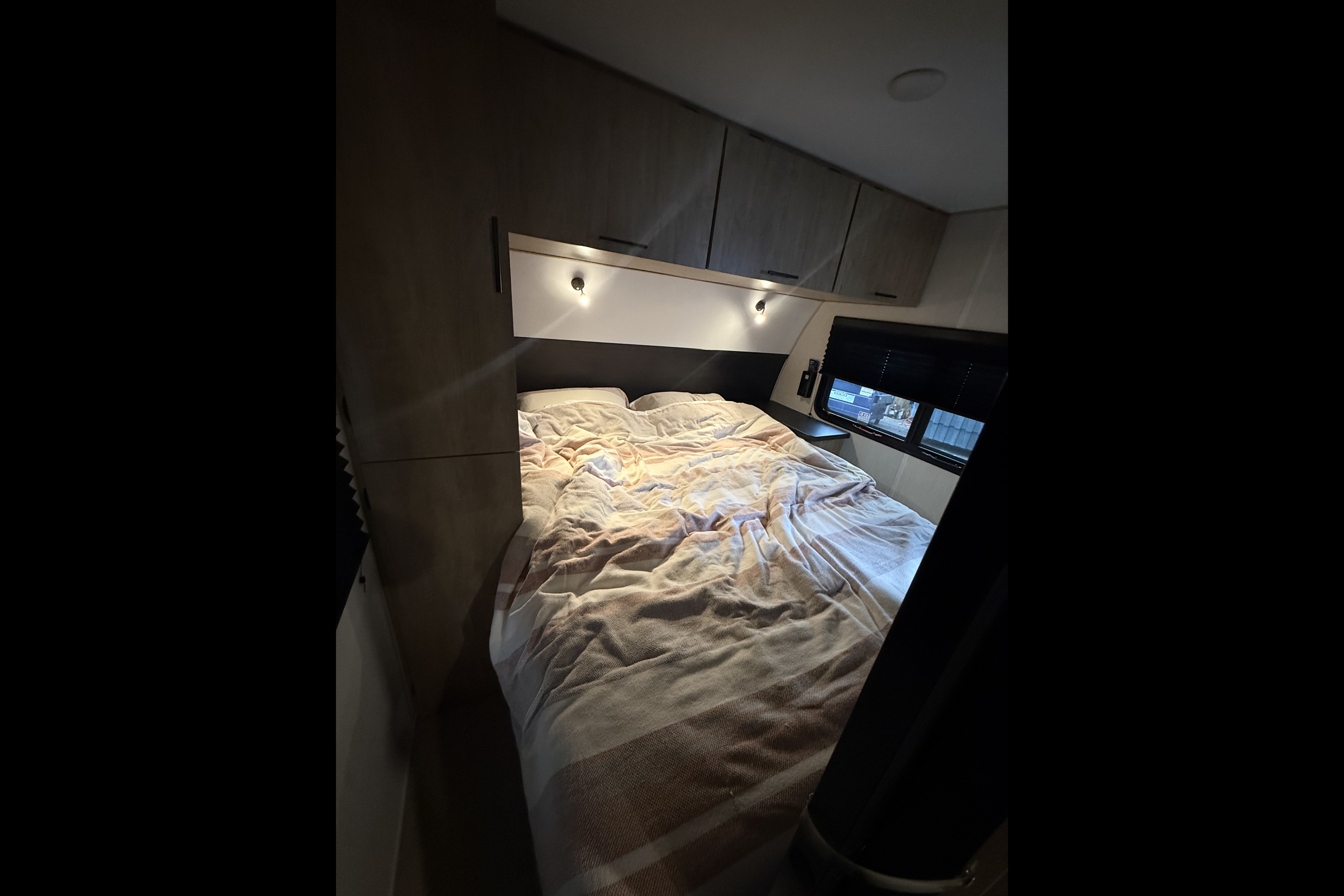 2026 Black Label, Bunkhouse, Sleeps 8-10, $500 Deposit, Bed Linens included