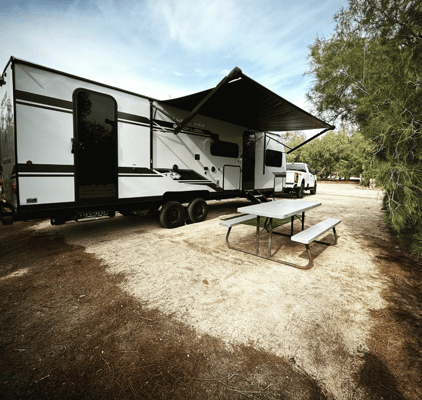 2026 Black Label, Bunkhouse, Sleeps 8-10, $500 Deposit, Bed Linens included