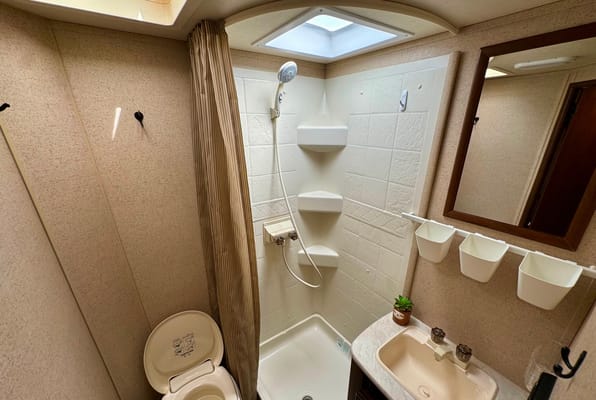Kids and Pets Friendly SUV towable Jayco X17Z with Theater projector 📽️ Solar Powered Off Grid Ready