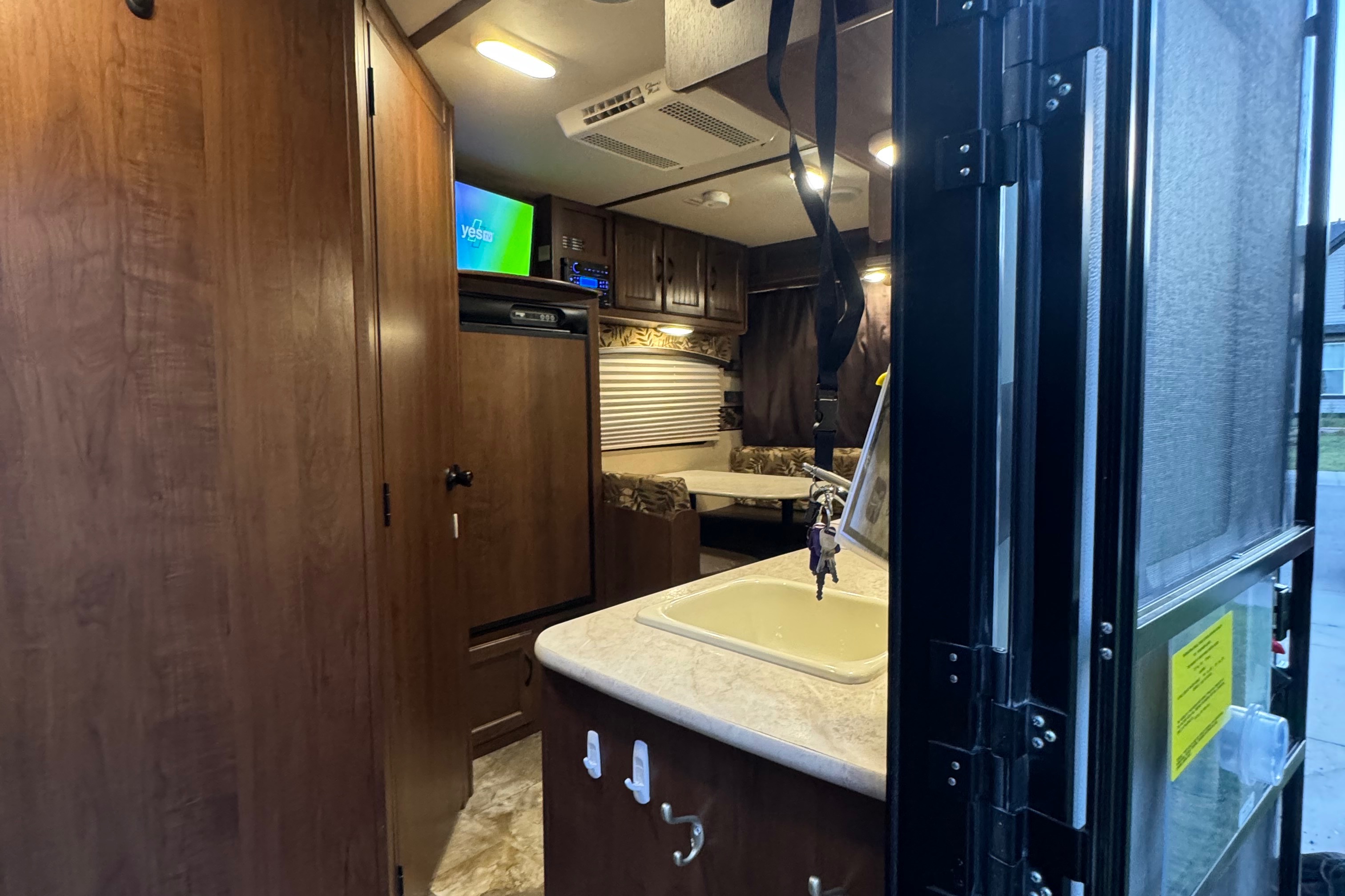 Kids and Pets Friendly SUV towable Jayco X17Z with Theater projector 📽️ Solar Powered Off Grid Ready