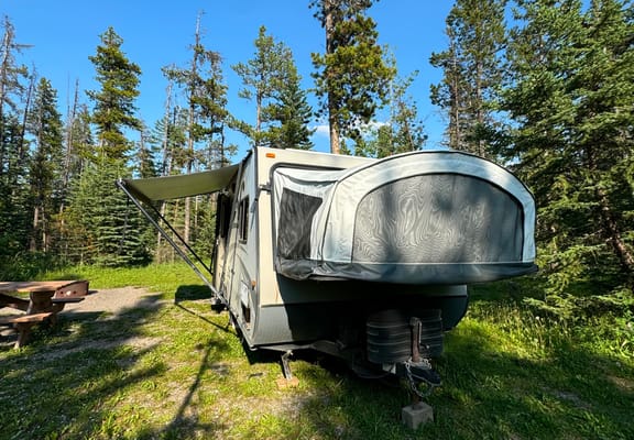 Kids and Pets Friendly SUV towable Jayco X17Z with Theater projector 📽️ Solar Powered Off Grid Ready