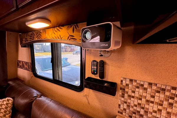 Kids and Pets Friendly SUV towable Jayco X17Z with Theater projector 📽️ Solar Powered Off Grid Ready