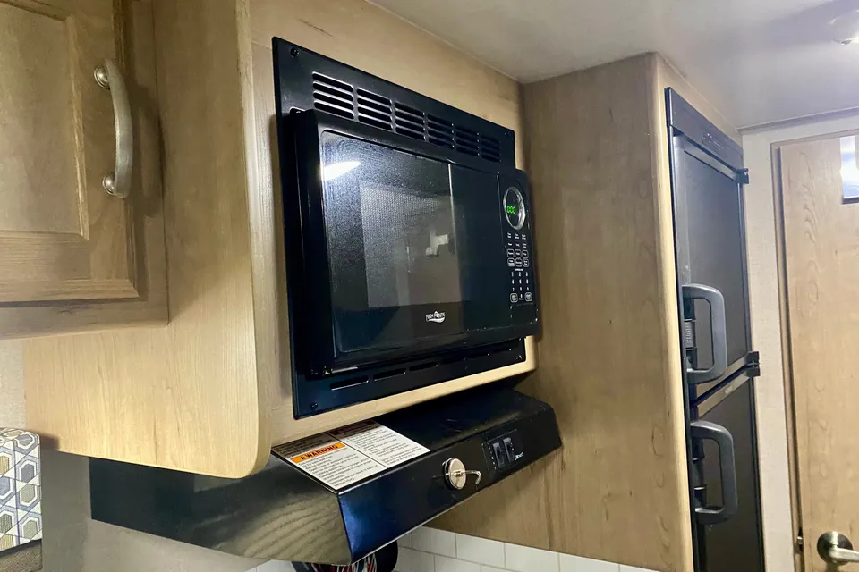 Winnebago Minnie Travel Trailer