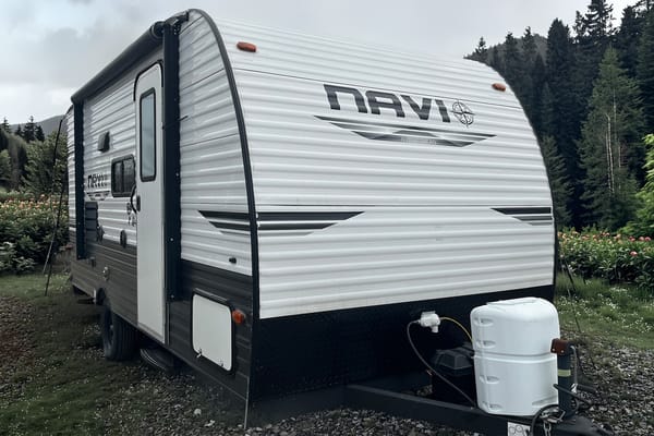 NEW LISTING ! | OSCAR | Forest River Navi 16BH | Vivre la Route !