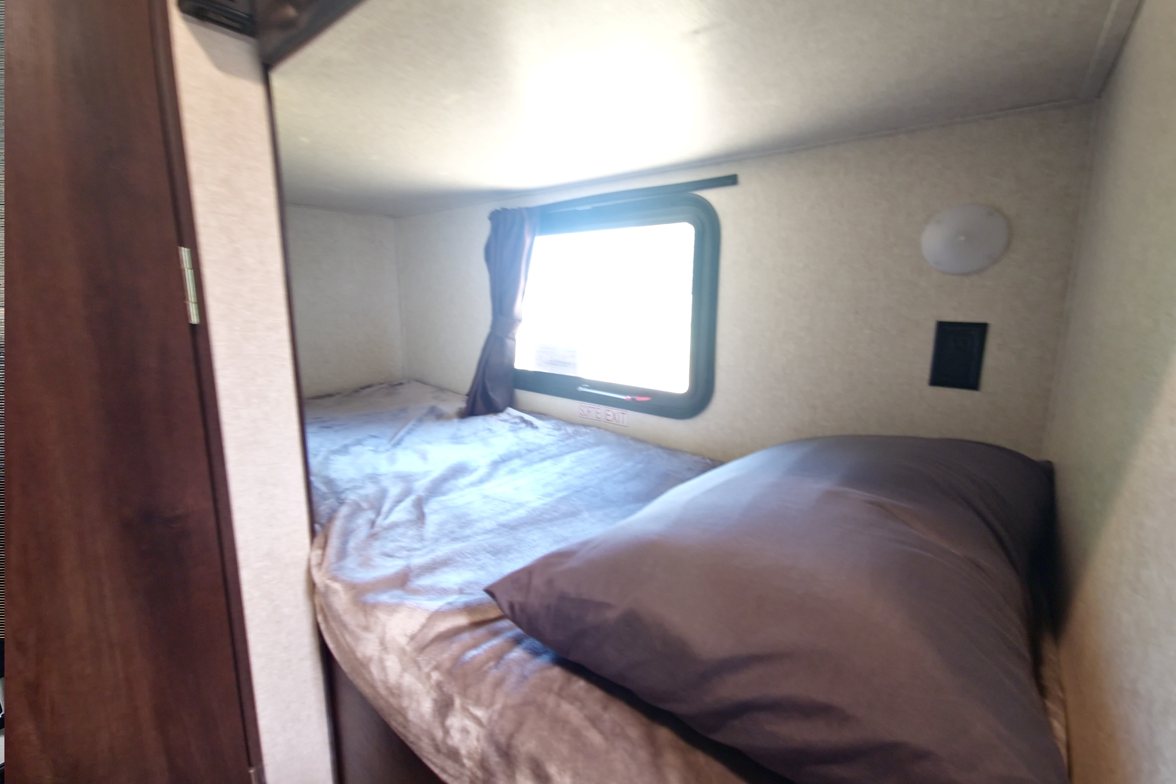 Furnished, stocked, and ready for an adventure! Jayco Jayflight 174BH Baja