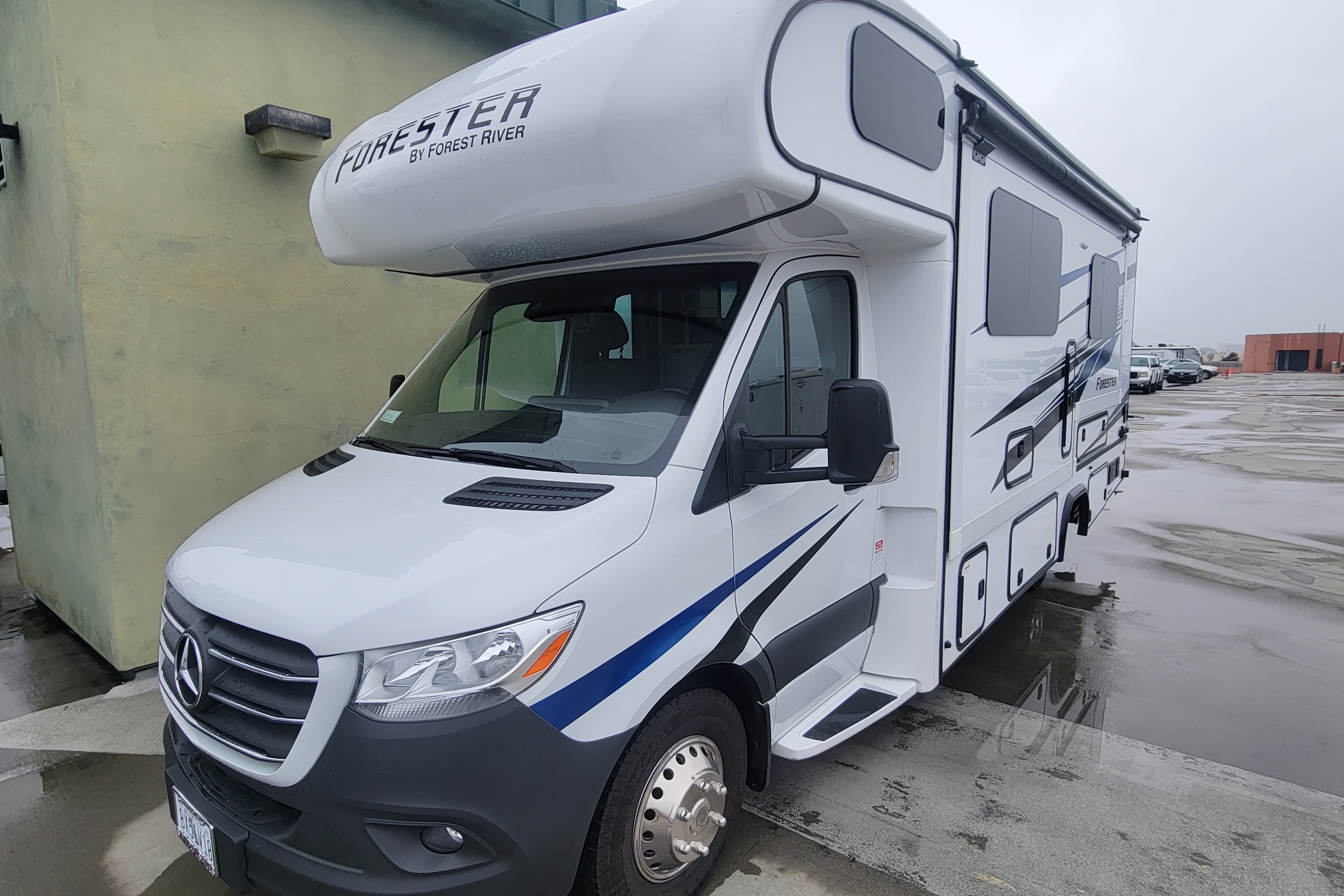 Beautiful 2023 Mercedes Forest River Forester Delivery Included