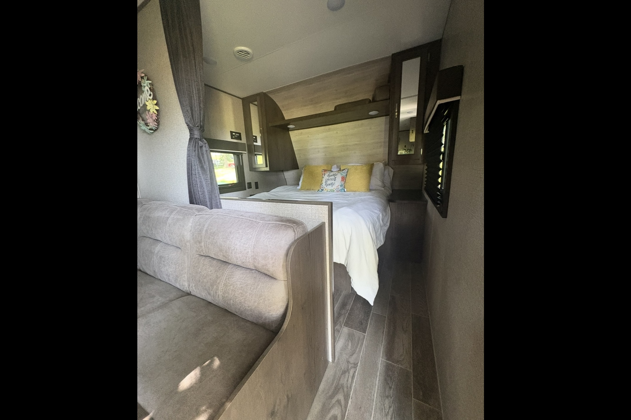 Happy Camper's Jayco Jayflight SLX  Travel Trailer