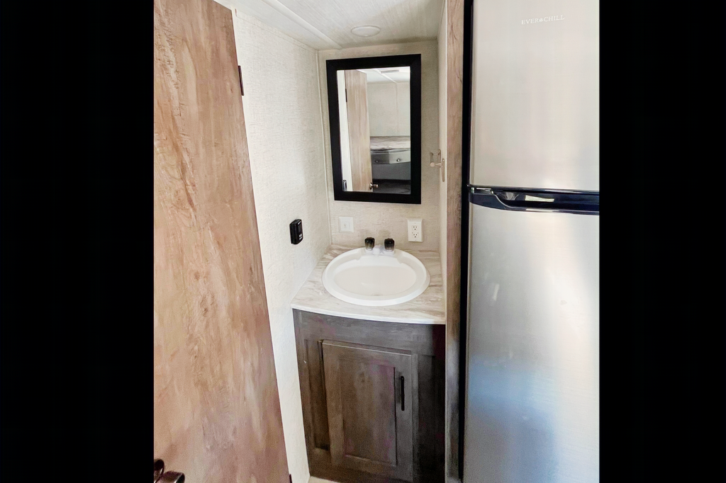 Kayla's Forest River Wildwood X-Lite Travel Trailer