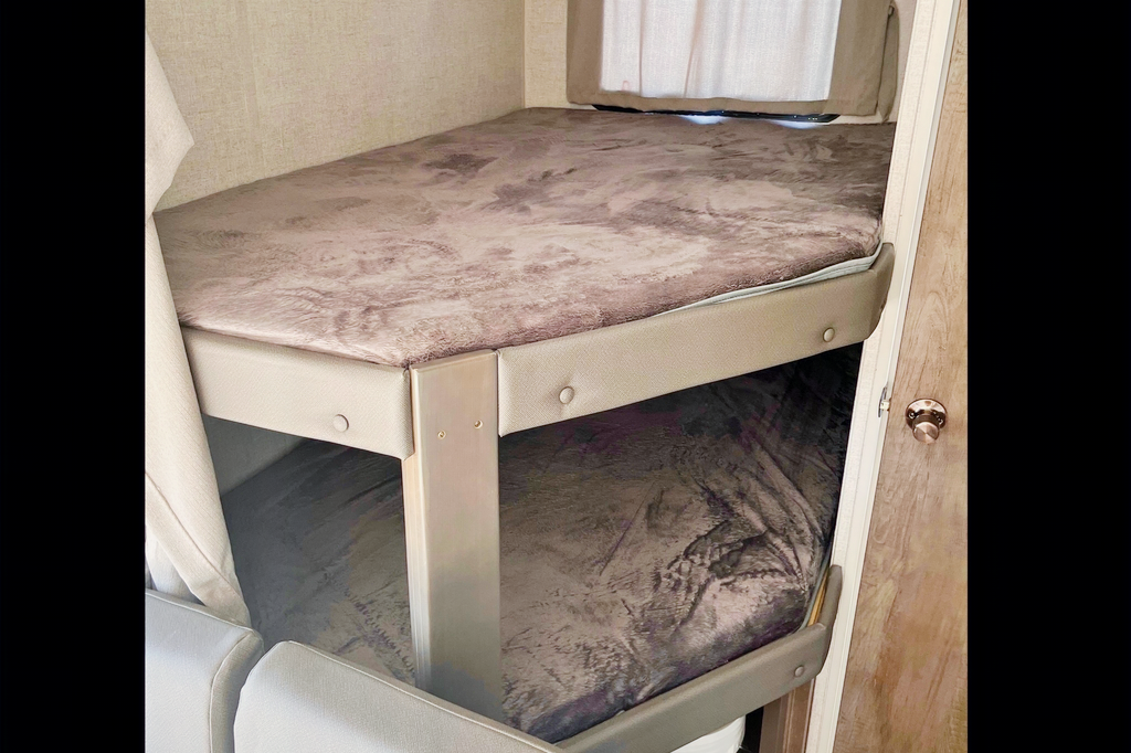 Kayla's Forest River Wildwood X-Lite Travel Trailer
