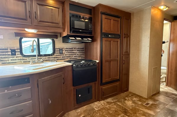Jason's Jayco Jay Flight BHDS Travel Trailer