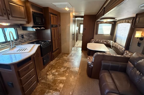 Jason's Jayco Jay Flight BHDS Travel Trailer