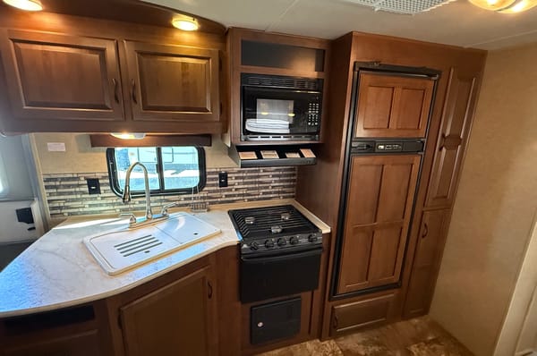 Jason's Jayco Jay Flight BHDS Travel Trailer