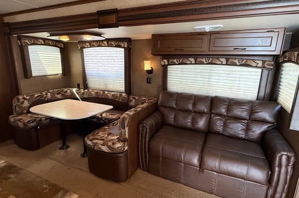 Jason's Jayco Jay Flight BHDS Travel Trailer