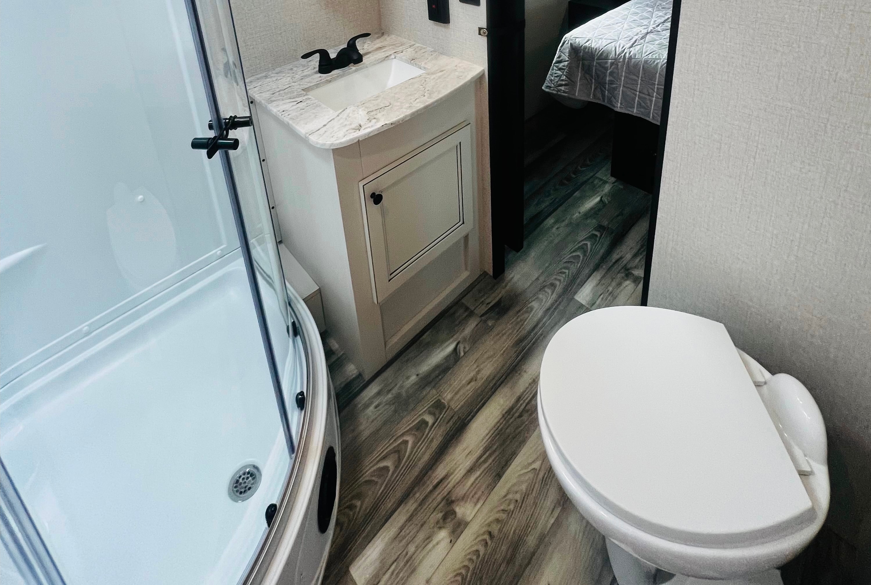 Ryan's Highland Ridge RV 242RL Travel Trailer