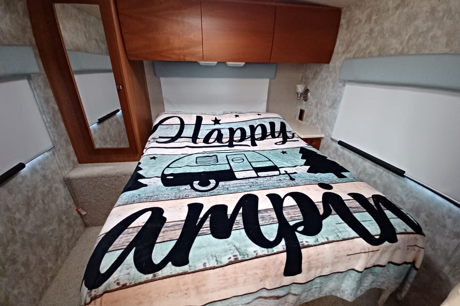 Vacation ready. Perfect for couple or family of 5+.