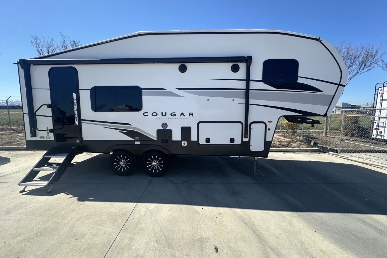 Edgar's Forest River Cougar Fifth Wheel
