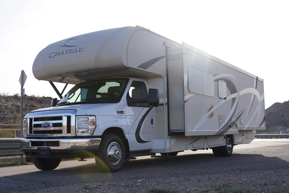 Thor Motor Coach Chateau