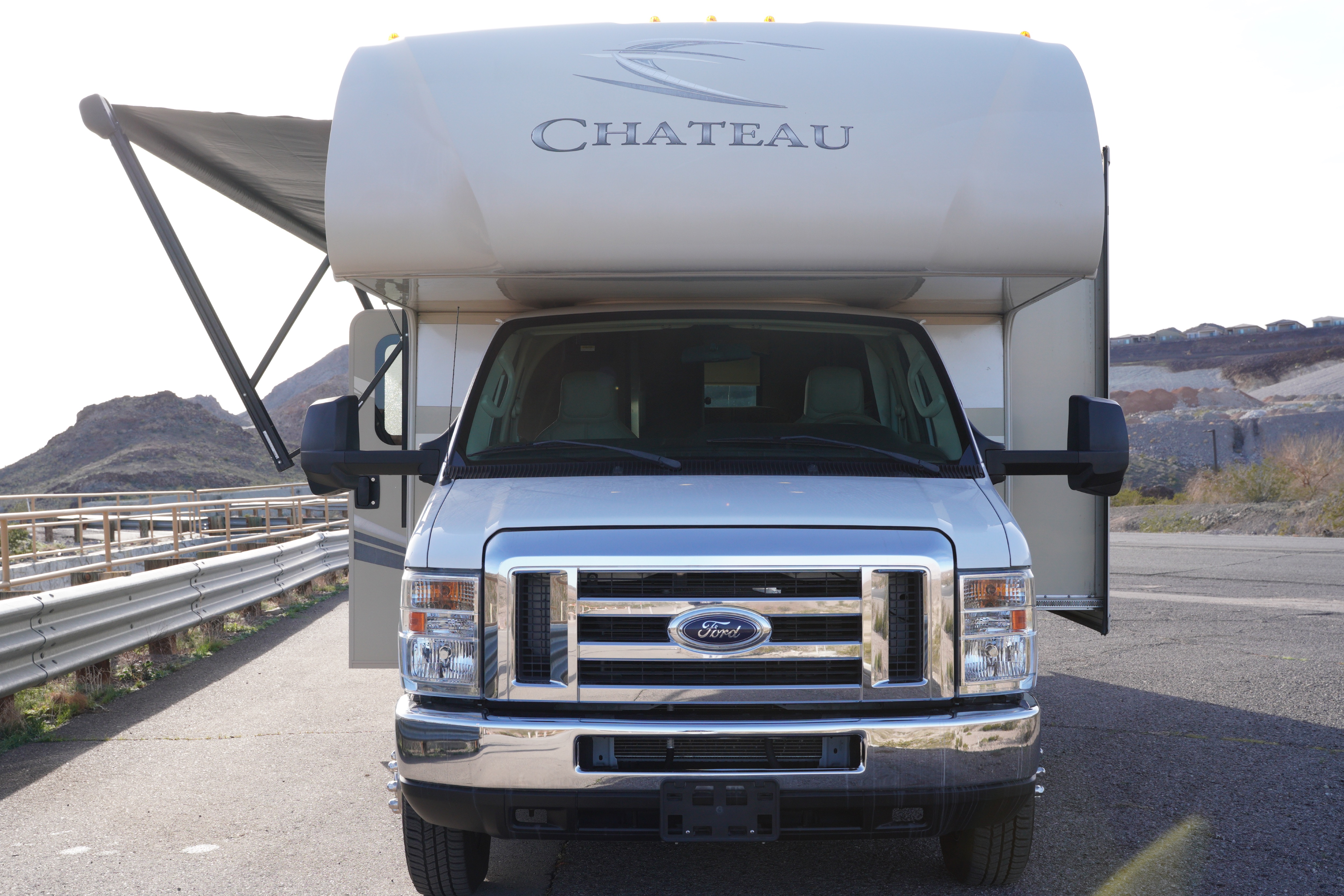 Thor Motor Coach Chateau