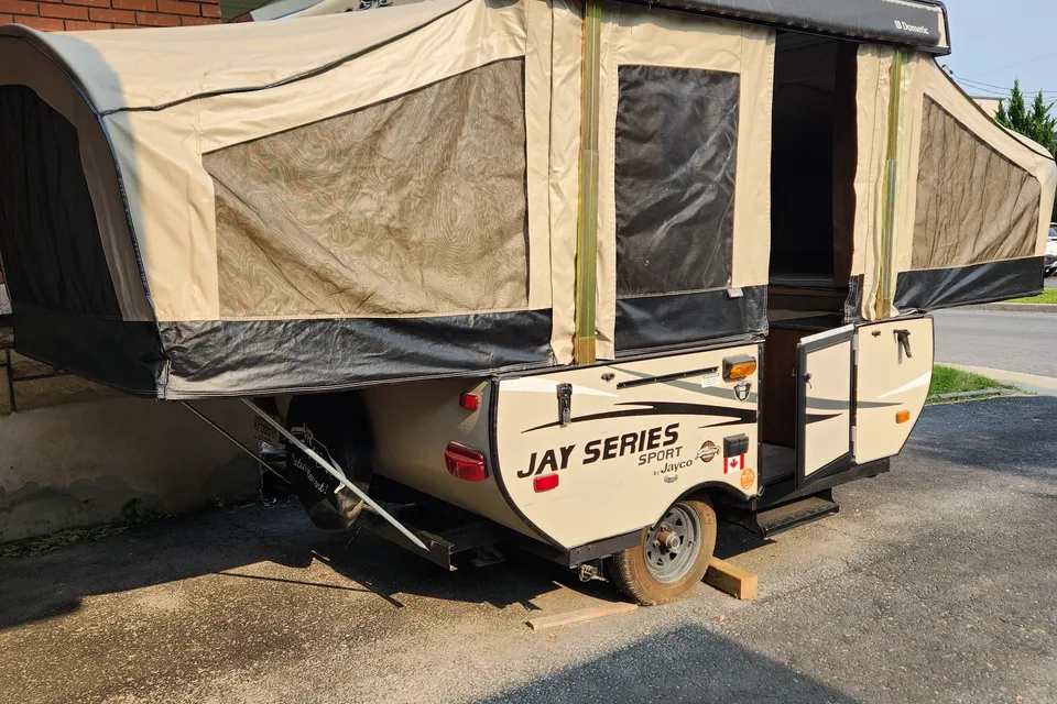 Tente-roulotte Jayco 8sd