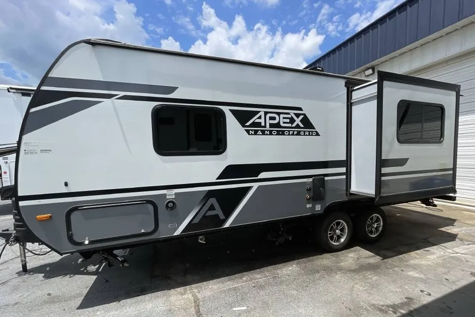 John's Coachmen Apex - Nano Travel Trailer