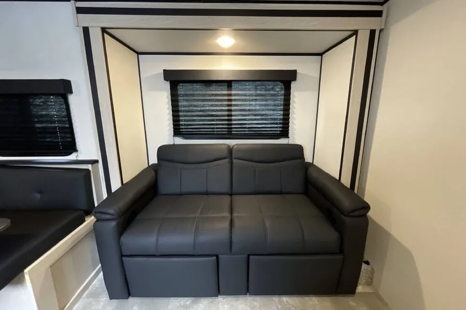 John's Coachmen Apex - Nano Travel Trailer