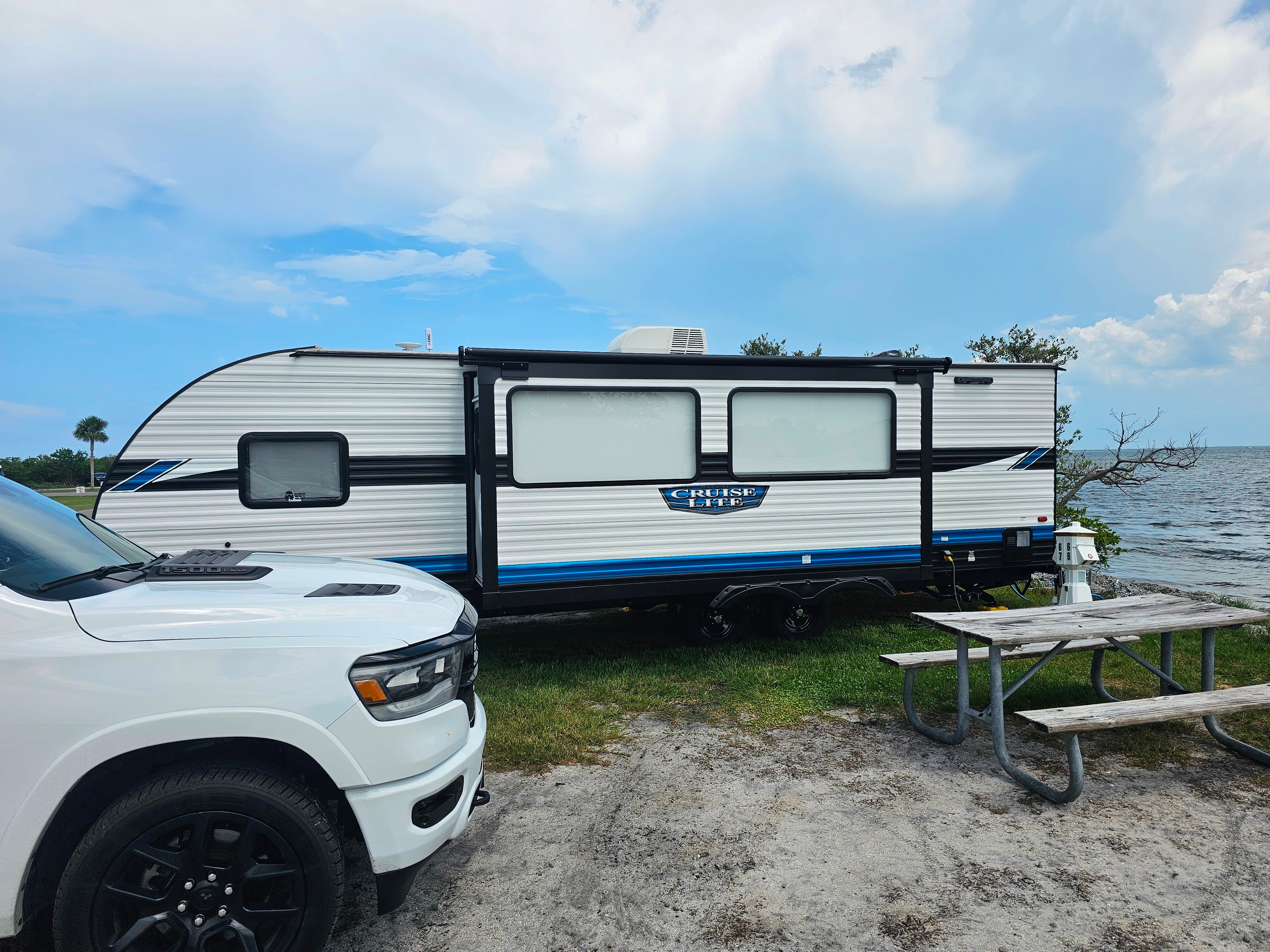 William's Forest River Salem Cruise Lite 263BHXL Travel Trailer