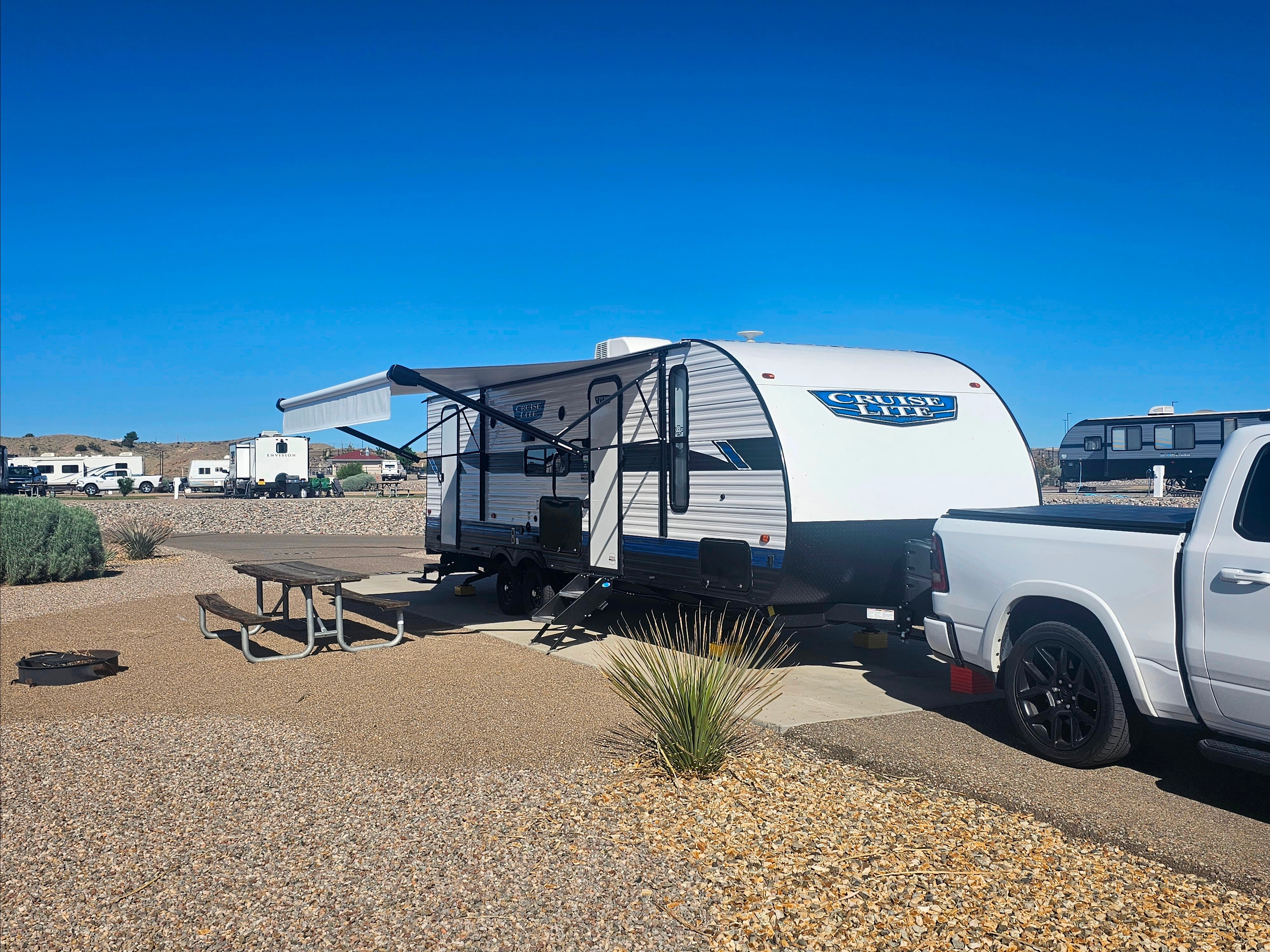 William's Forest River Salem Cruise Lite 263BHXL Travel Trailer