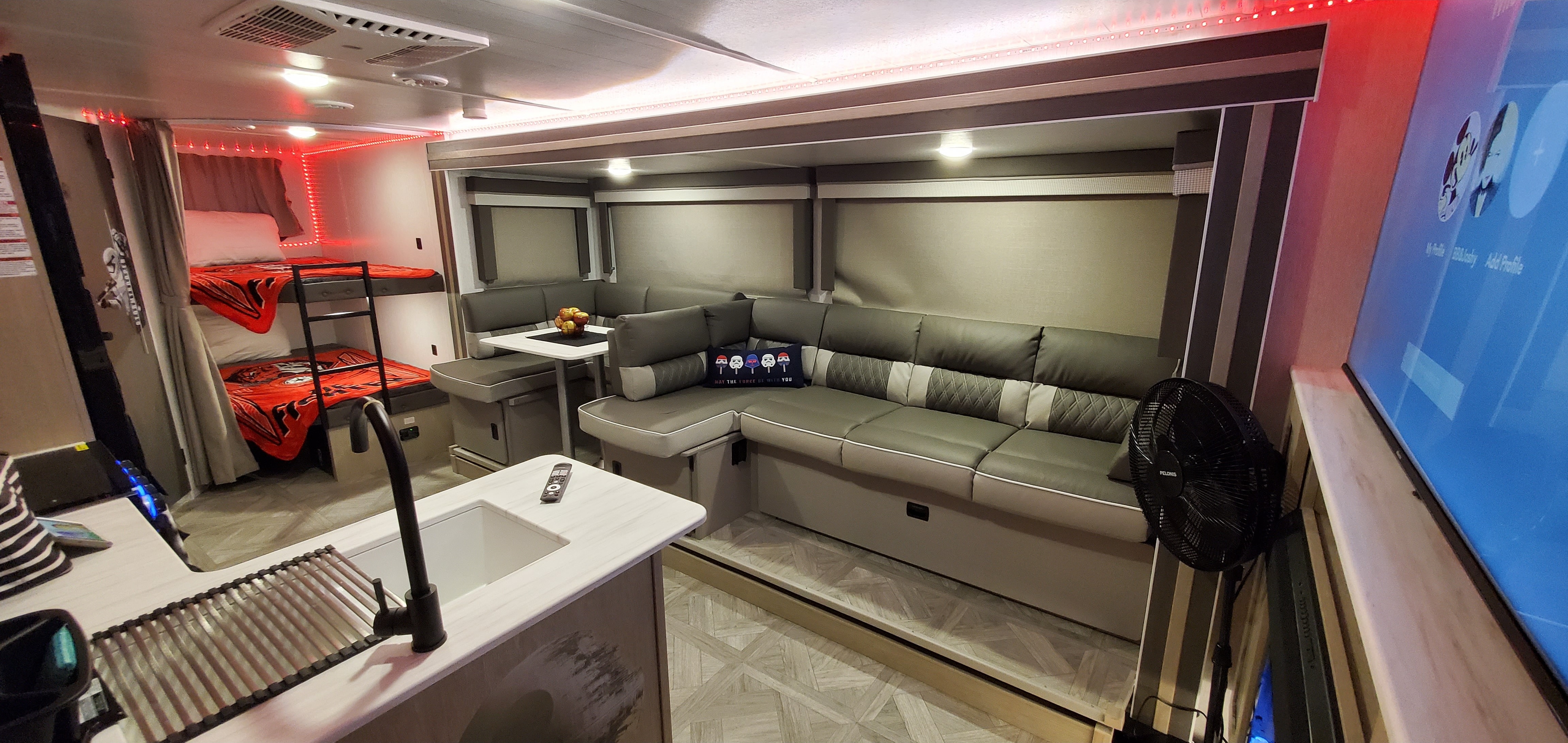 William's Forest River Salem Cruise Lite 263BHXL Travel Trailer