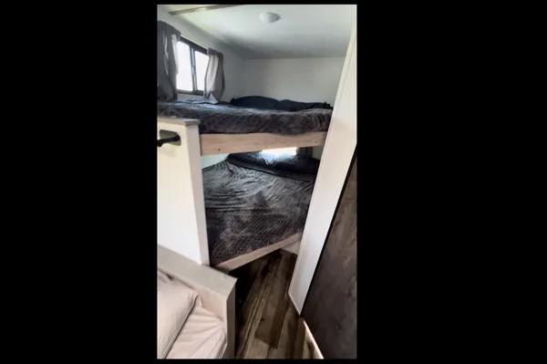 Grand River 22MB Travel Trailer