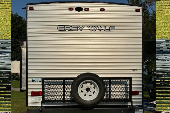 Great Camper with Bunks for Making Summer Memories!