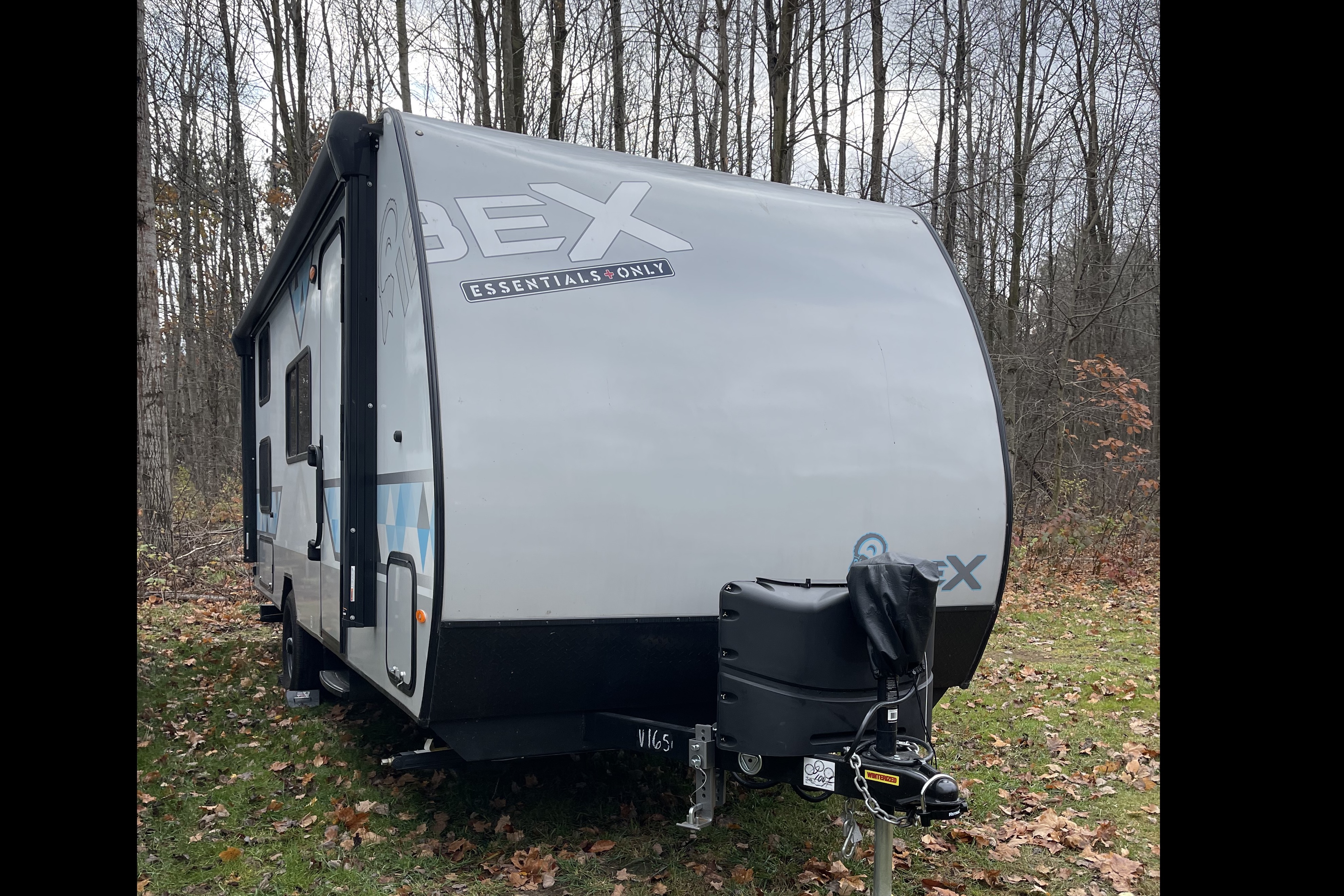 Matt & Sam’s Ibex 19BHEO Travel Trailer