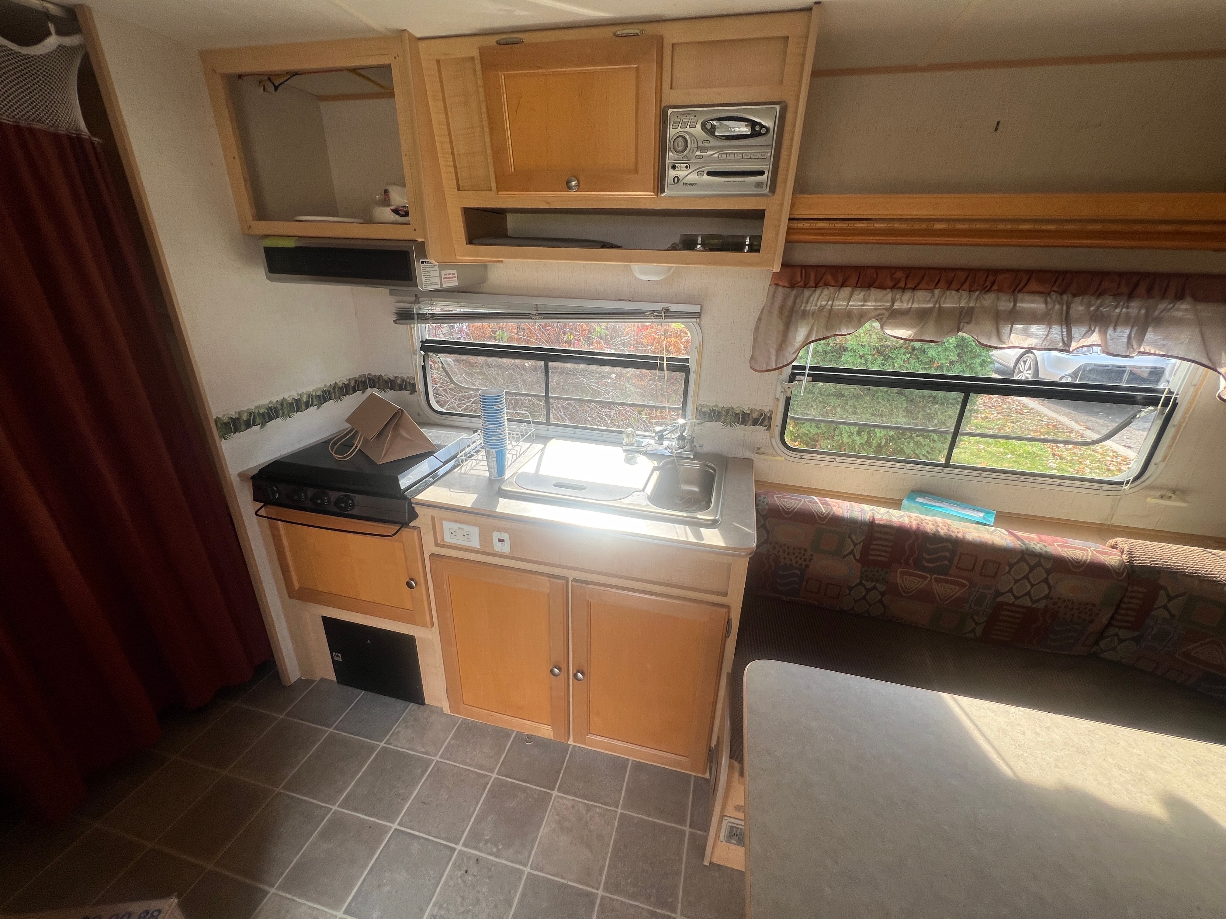 Evgeni's TRAIL-LITE Trail Cruiser Travel Trailer