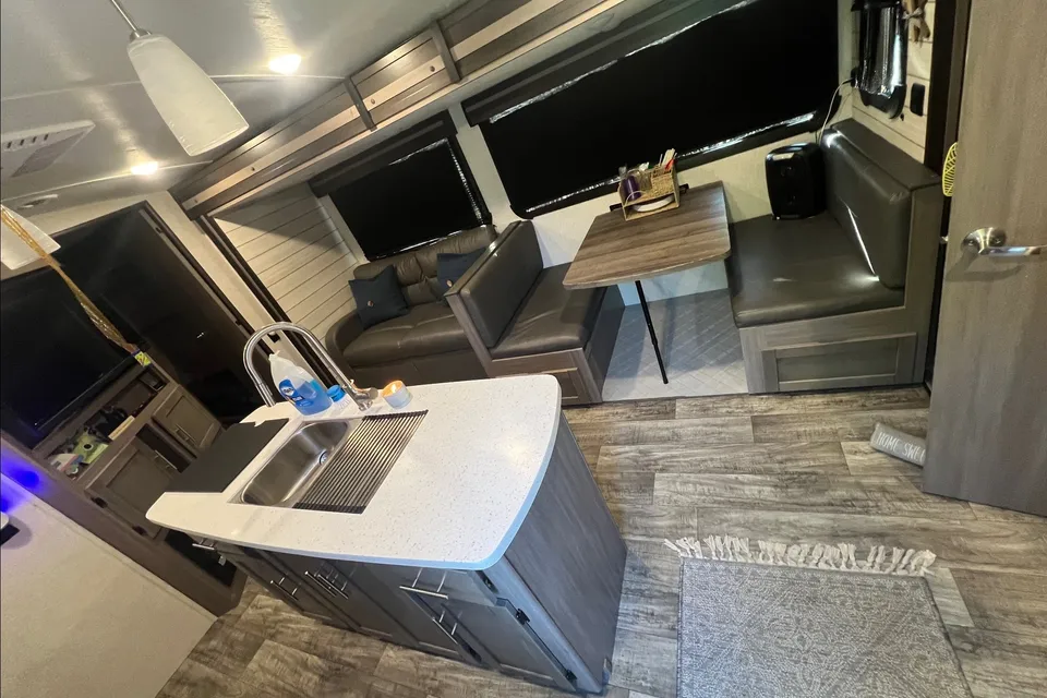 Sunset trail 331Bh Travel Trailer