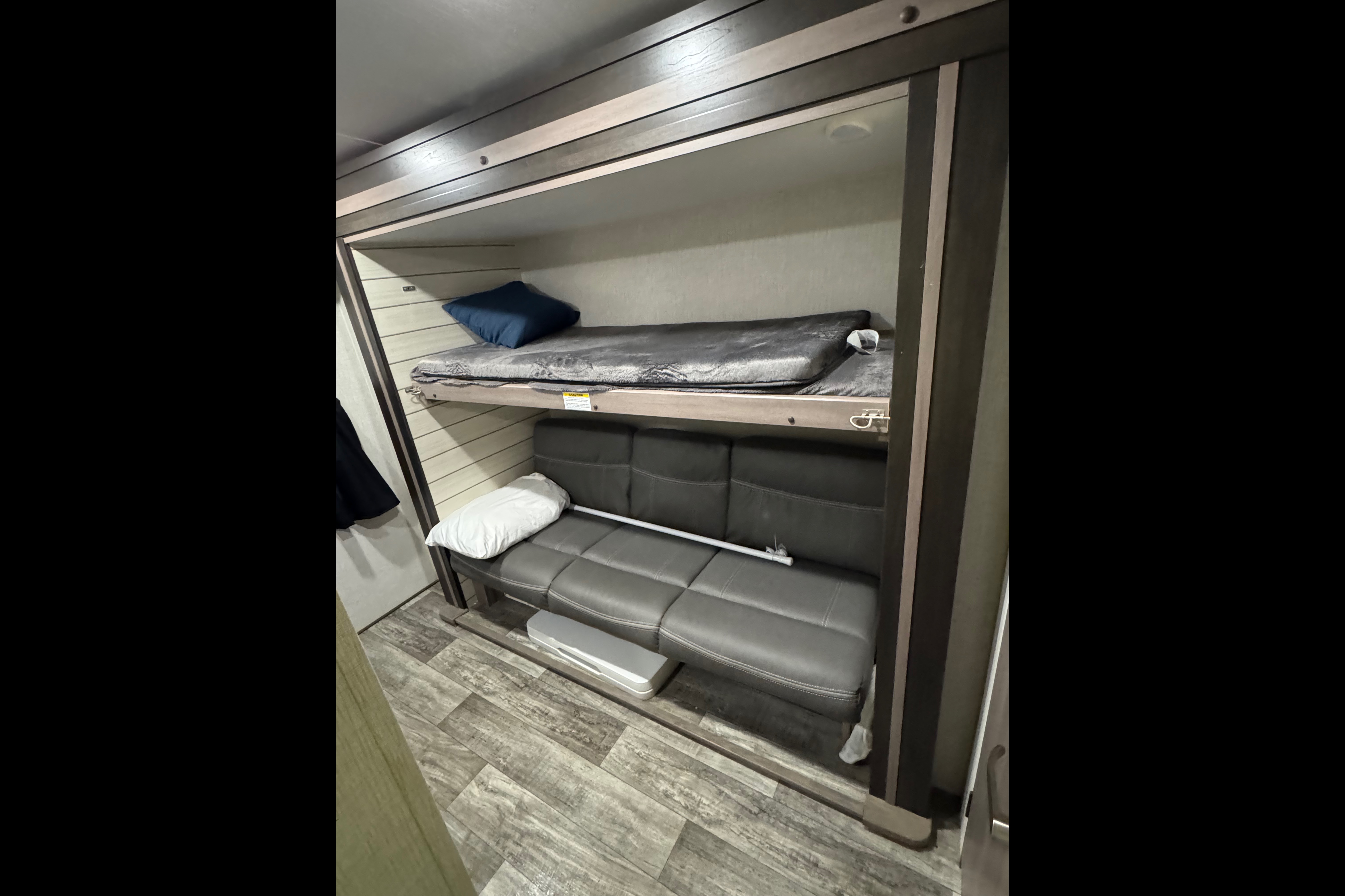 Sunset trail 331Bh Travel Trailer