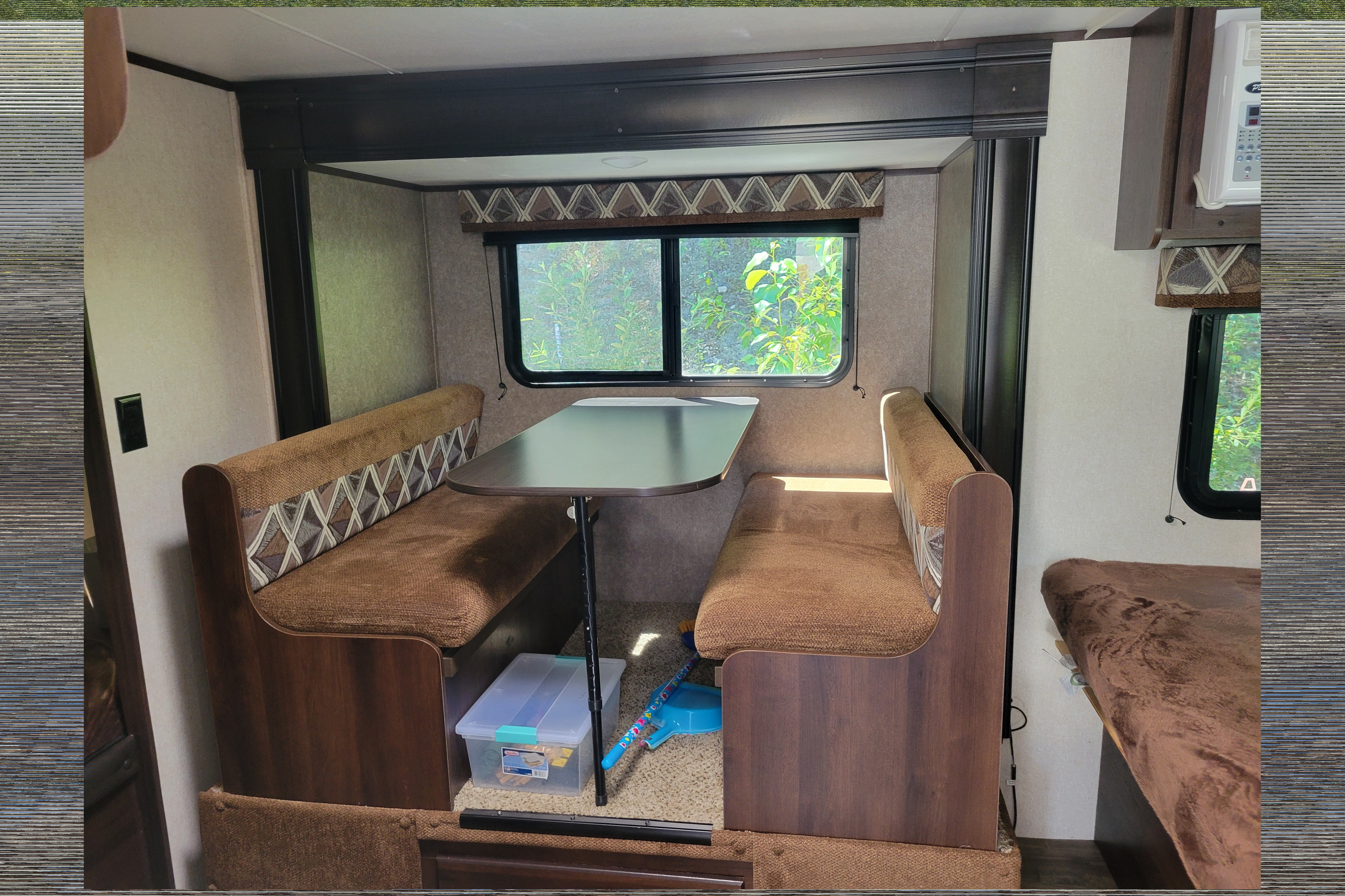 Eric & Kaitlyn's Jay Flight Baja Travel Trailer