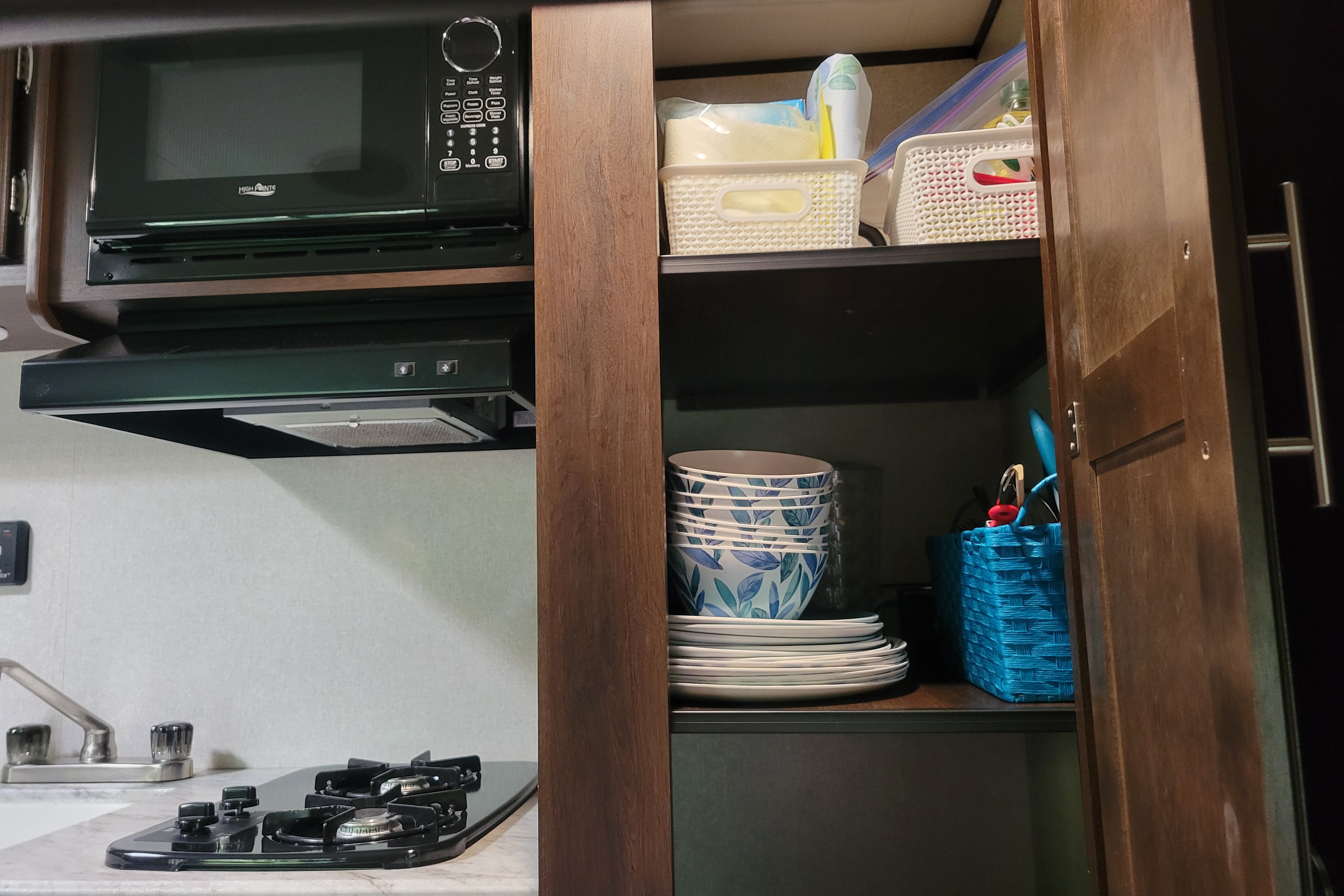 Eric & Kaitlyn's Jay Flight Baja Travel Trailer