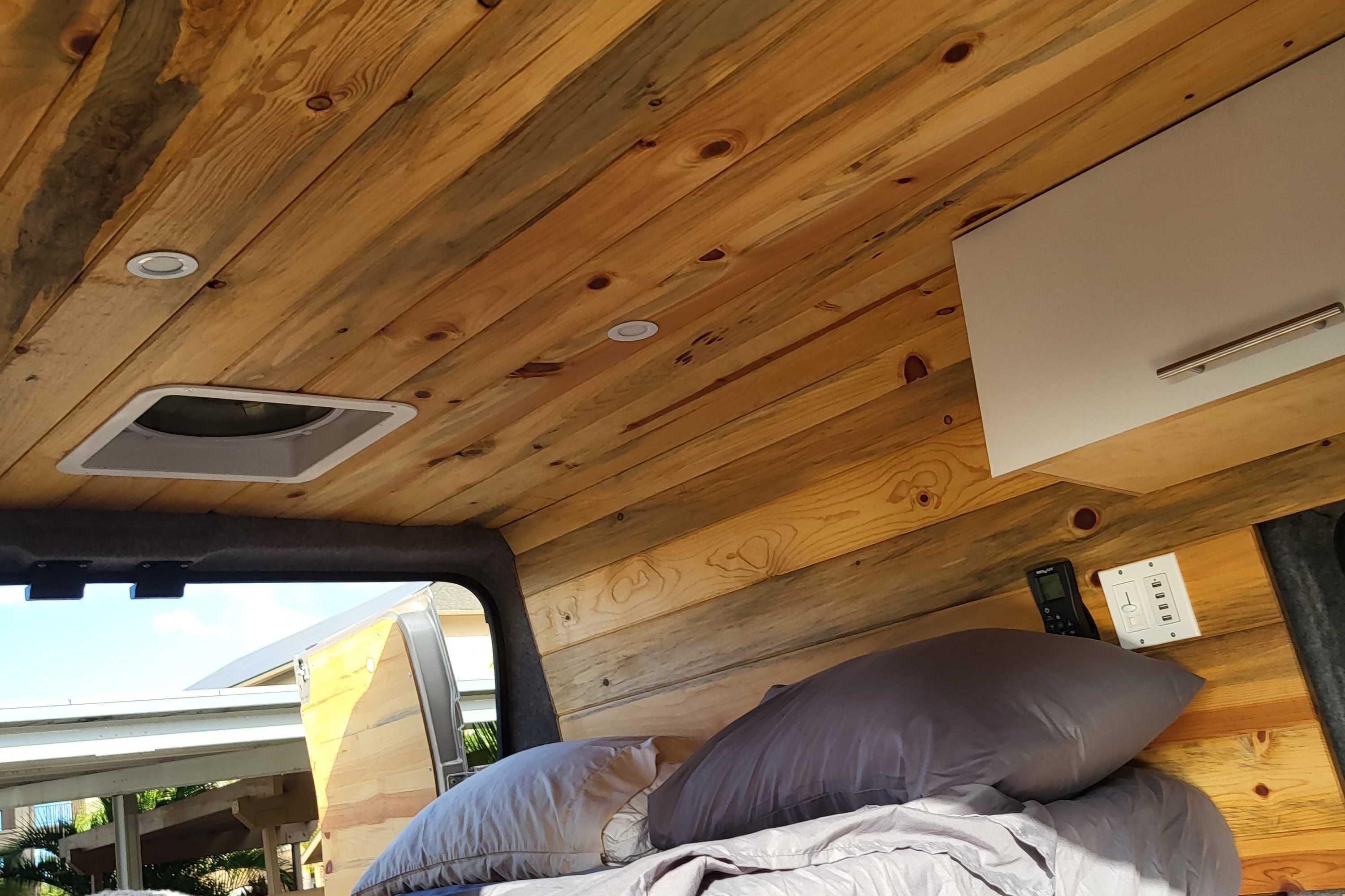Paradise Camper Van 2021 Dodge ram promaster 