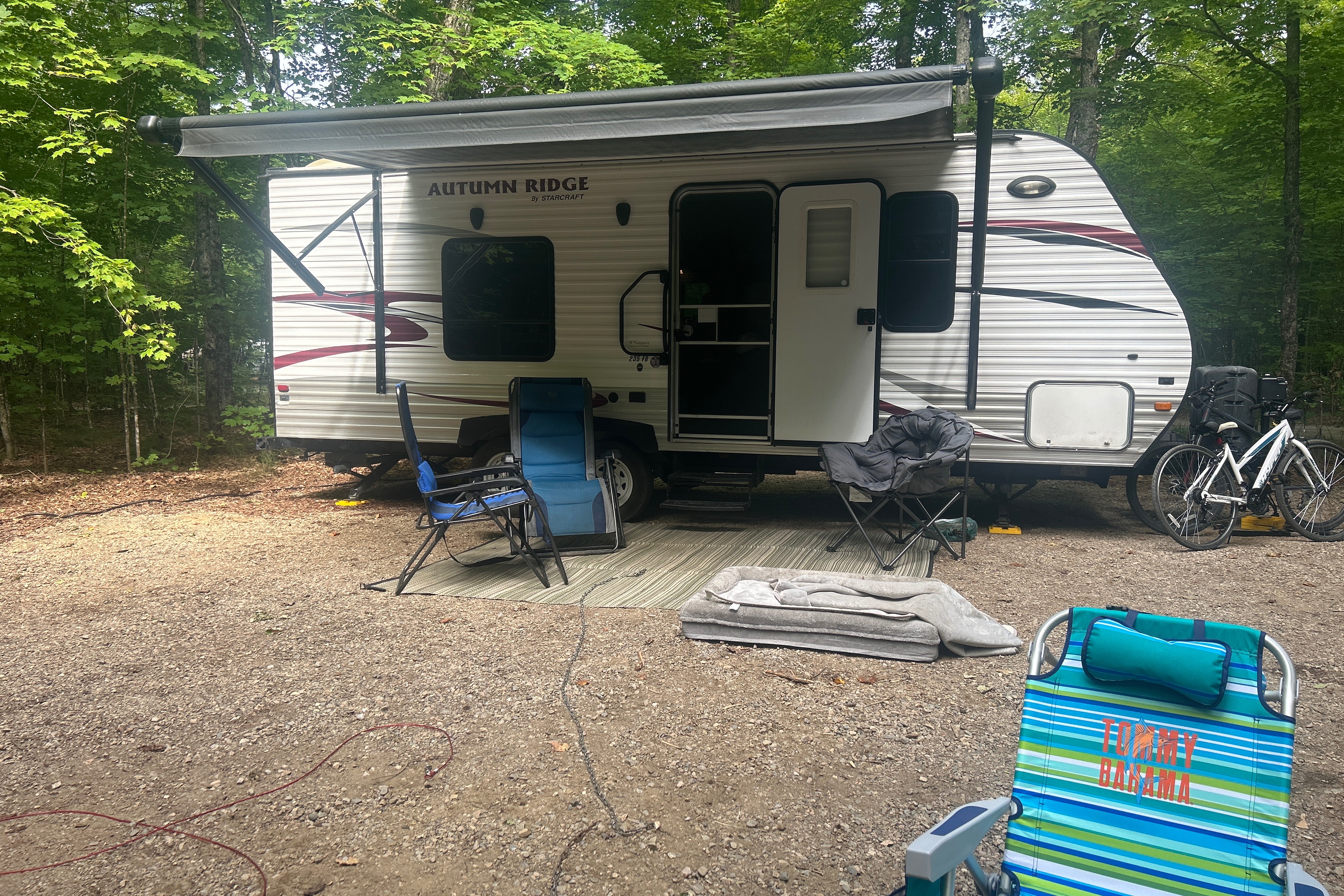 Jodi and Jerry’s Starcraft Autumn Ridge 24ft Travel Trailer