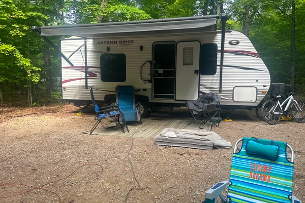 Jodi and Jerry’s Starcraft Autumn Ridge 24ft Travel Trailer