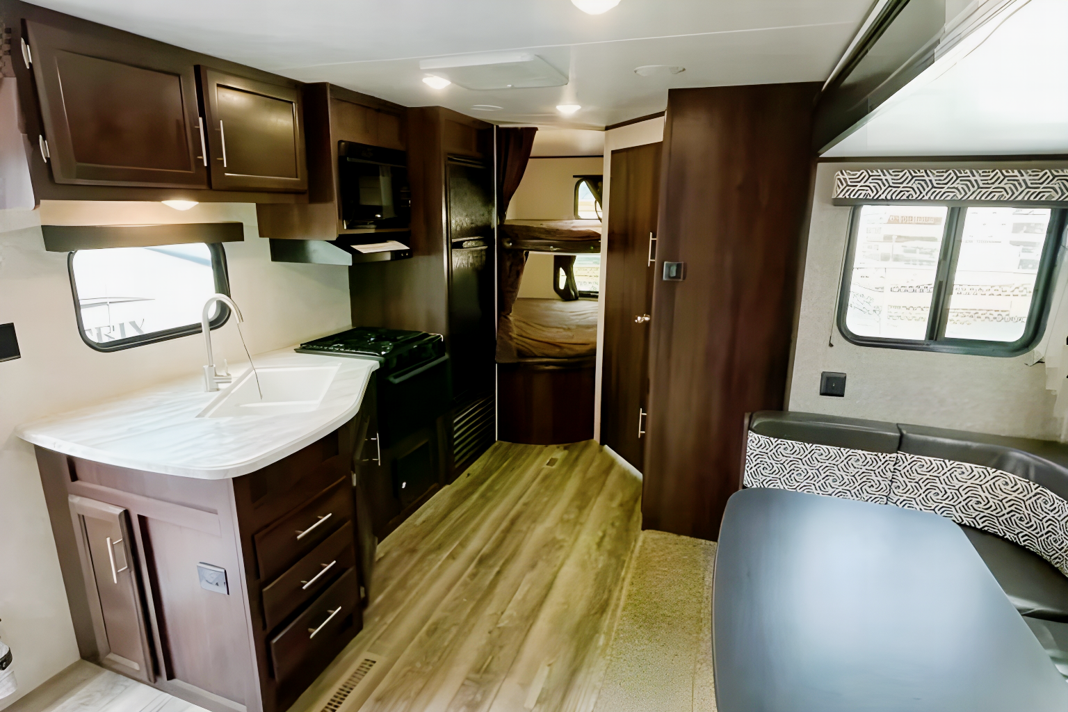 Jayco Rocky Mountian 24BHSW Travel Trailer