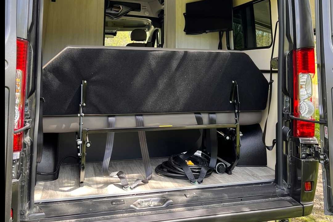 John's Roadtrek Zion srt Class B