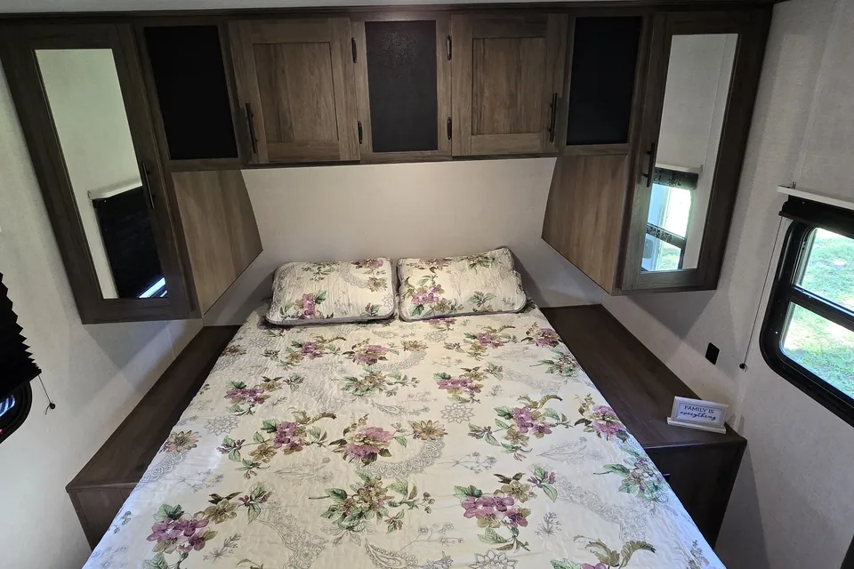 Connect Journey Rv´s - Your house on wheals