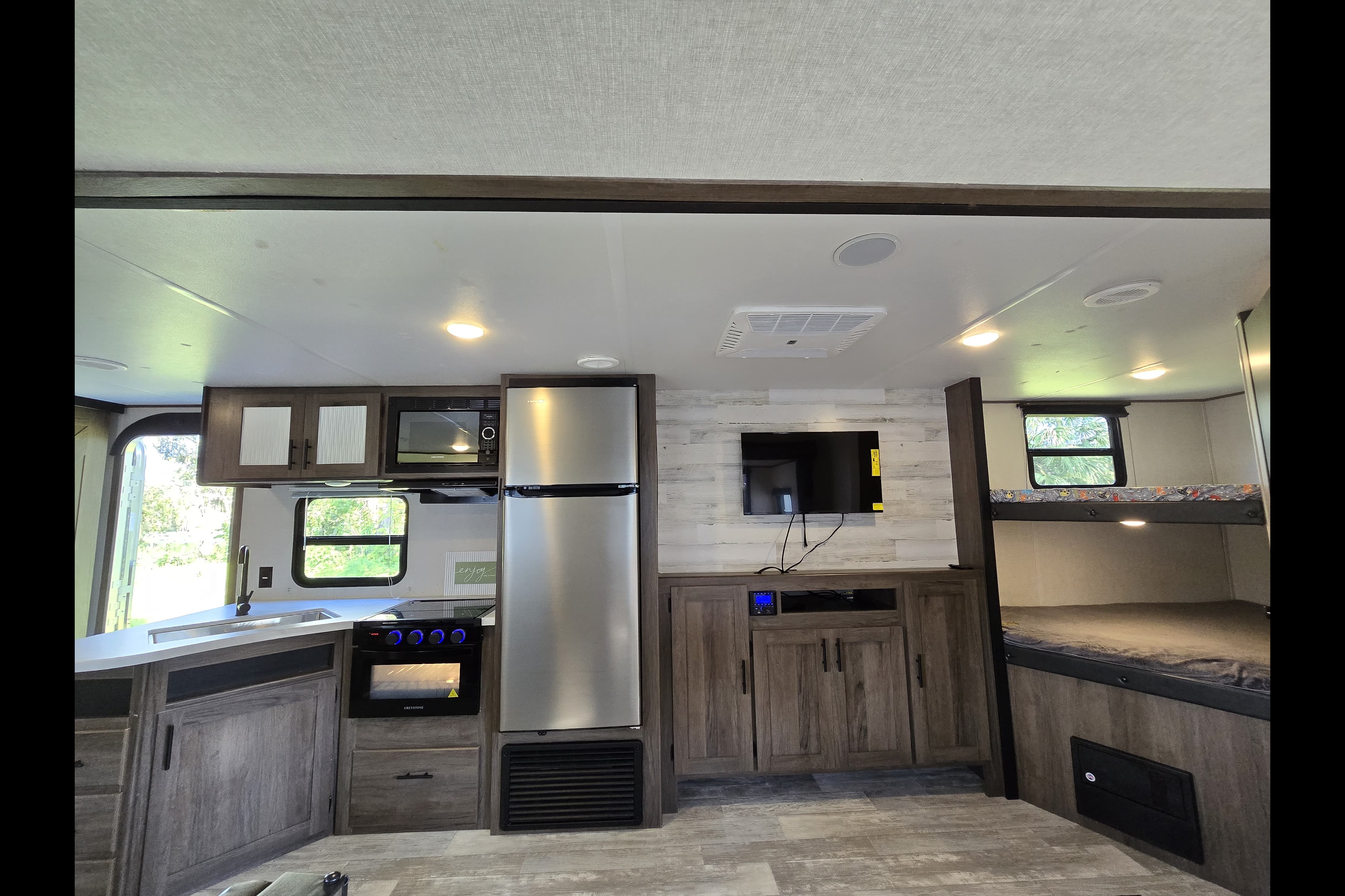 Connect Journey Rv´s - Your house on wheals