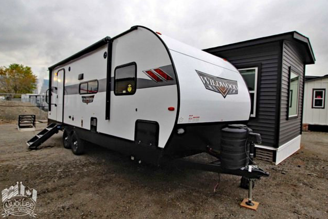 Gord's Forest River Wildwood Travel Trailer