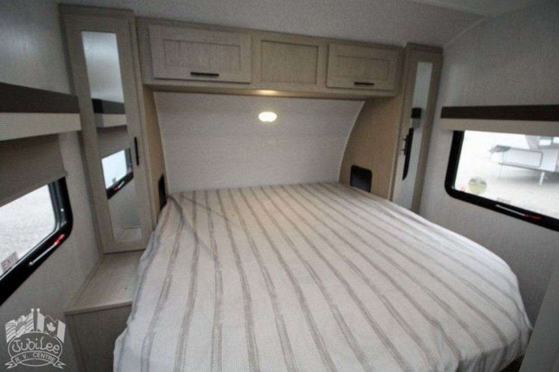 Gord's Forest River Wildwood Travel Trailer